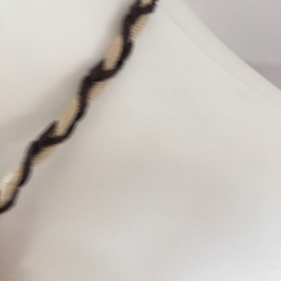 Beautiful handmade seashells necklace - Picture 4 of 15